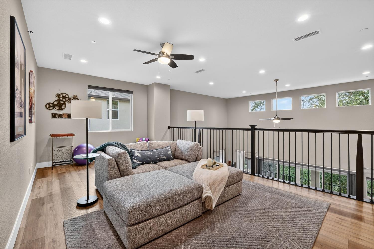 1132 Sierra Oaks Drive