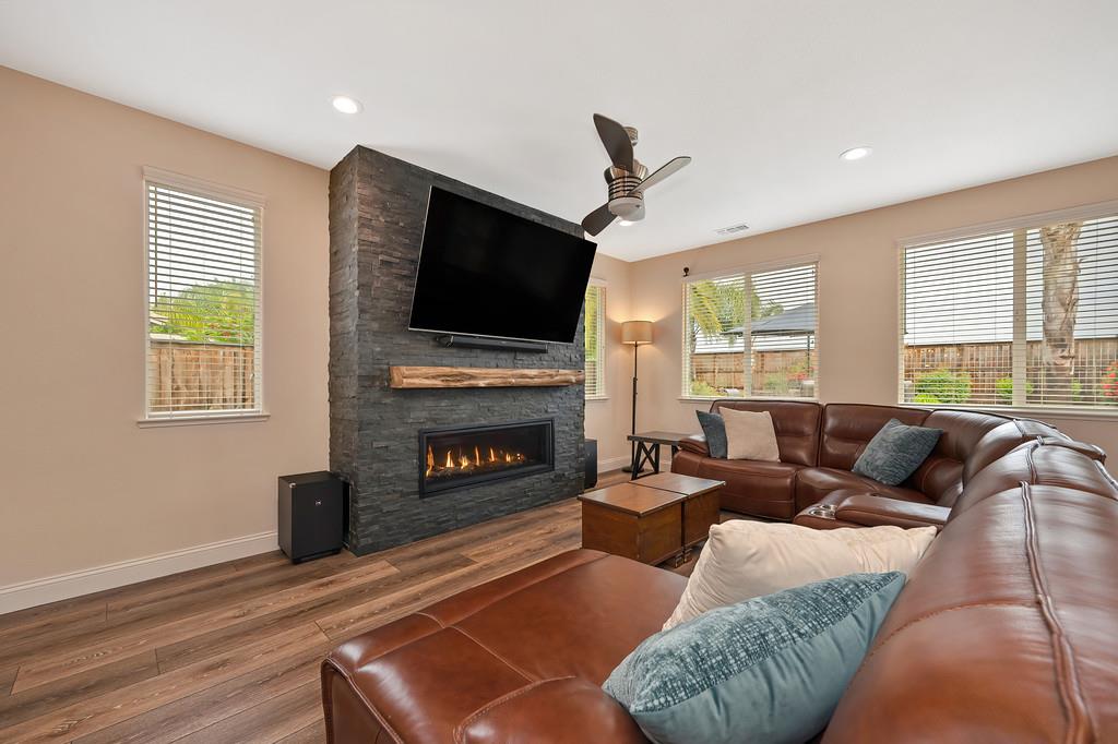 4248 Brick Mason Circle