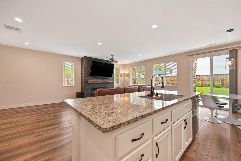 4248 Brick Mason Circle