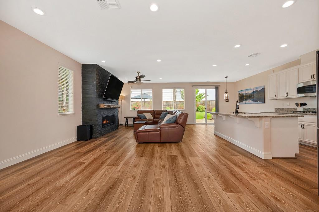 4248 Brick Mason Circle