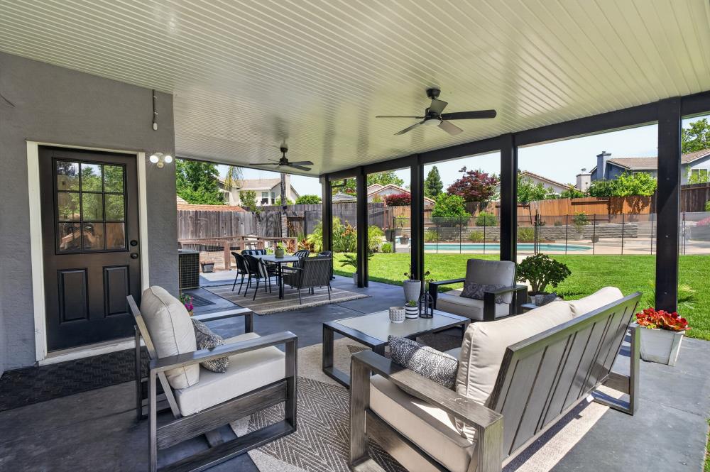 9158 Eastpointe Court