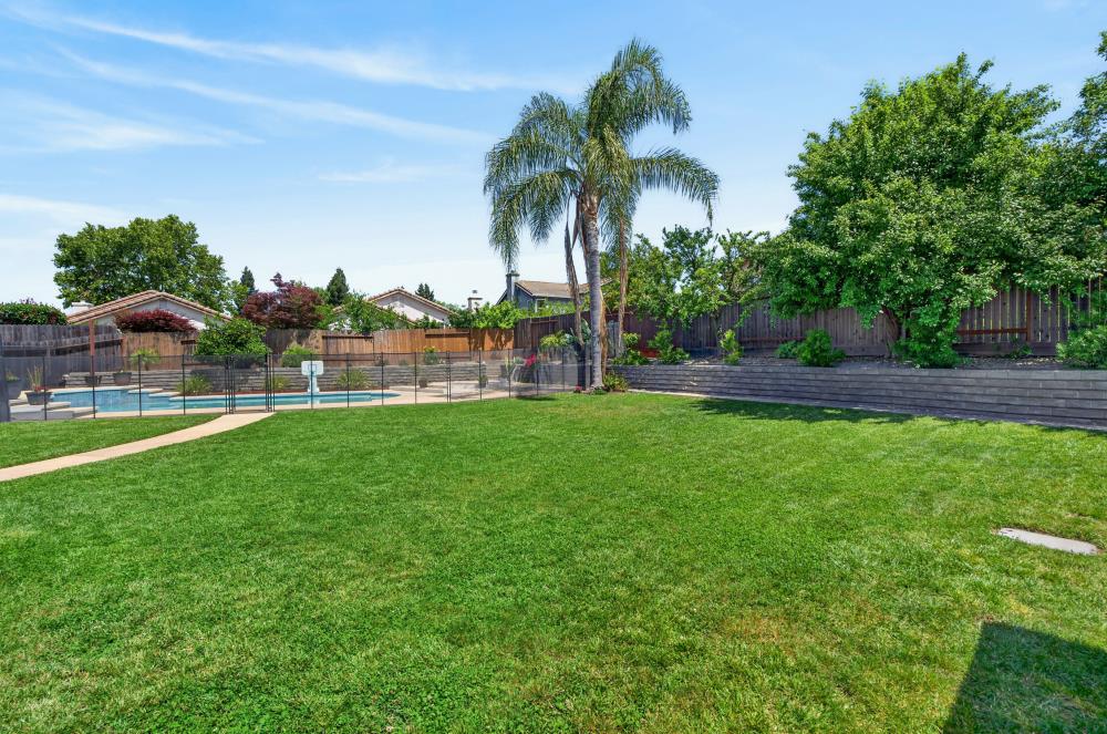 9158 Eastpointe Court