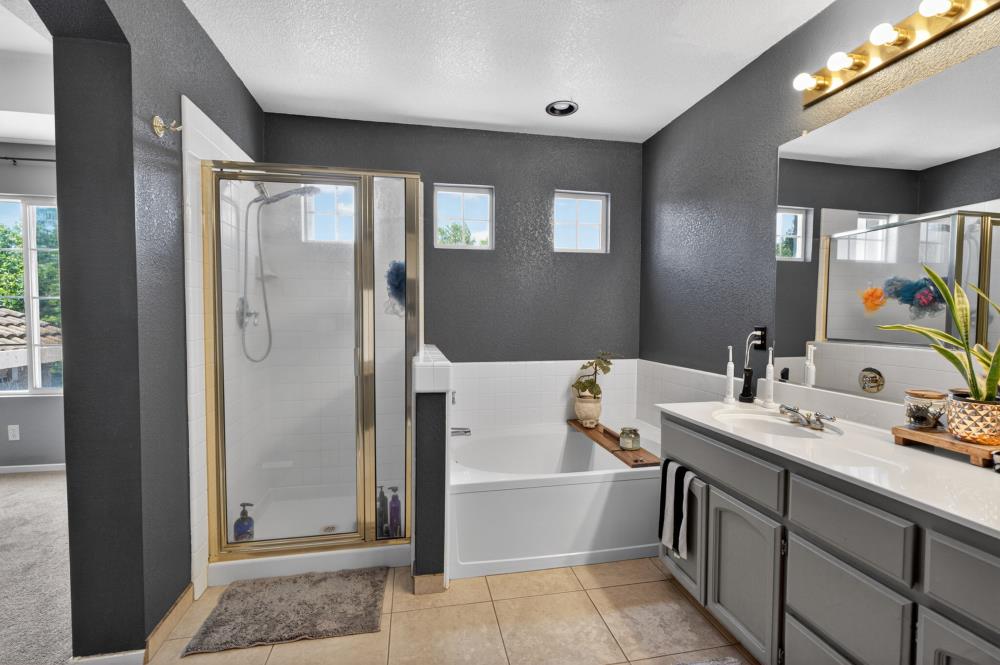 9158 Eastpointe Court