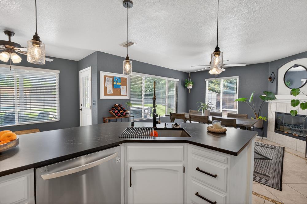 9158 Eastpointe Court