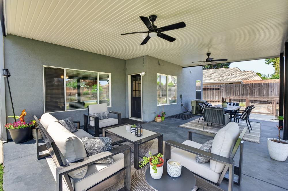 9158 Eastpointe Court