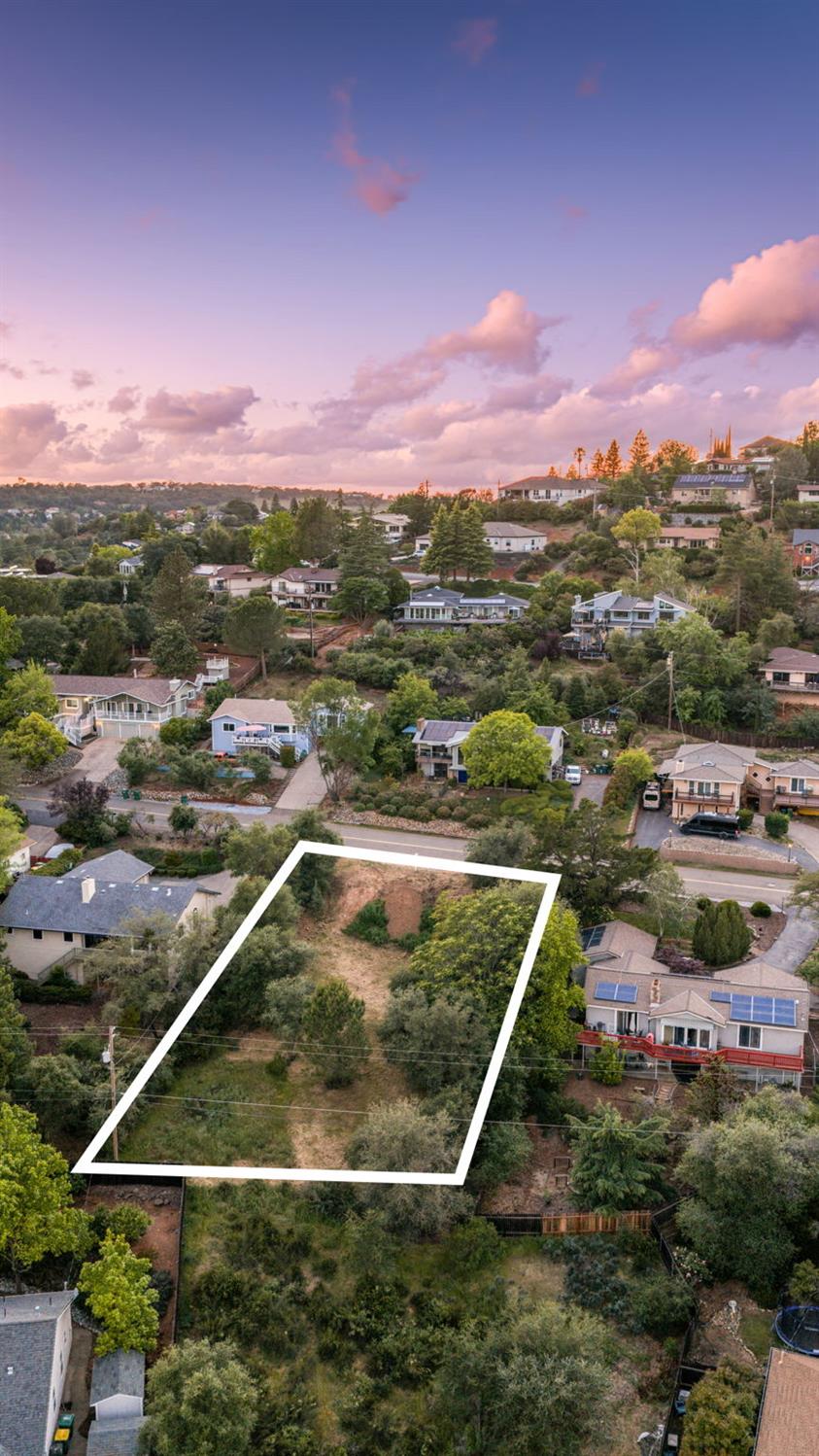 3044 Knollwood Drive