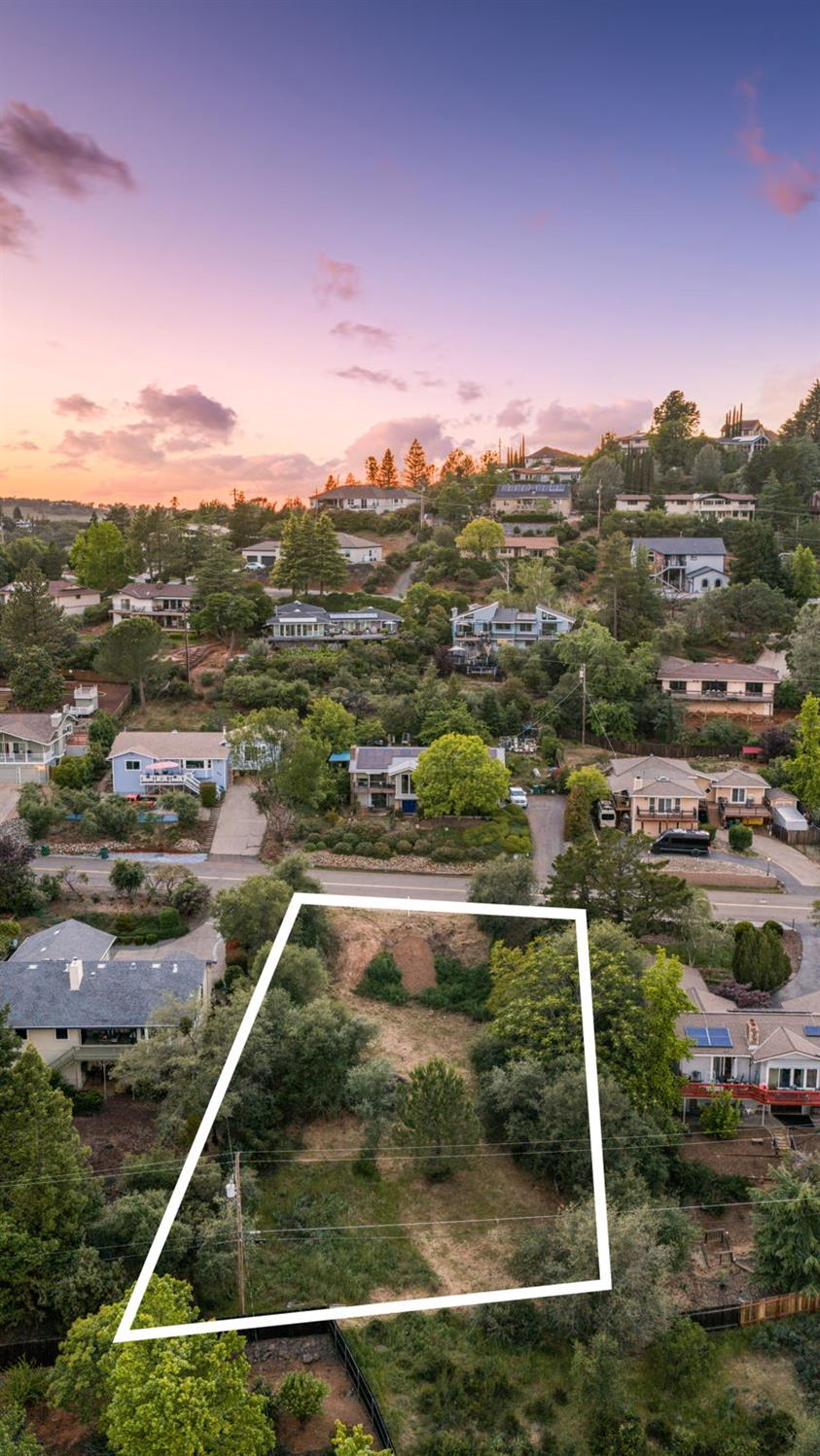 3044 Knollwood Drive