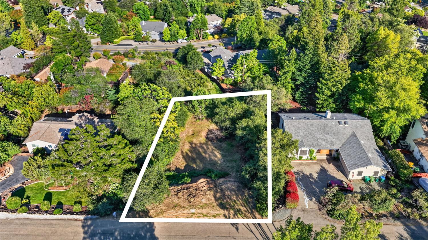 3044 Knollwood Drive
