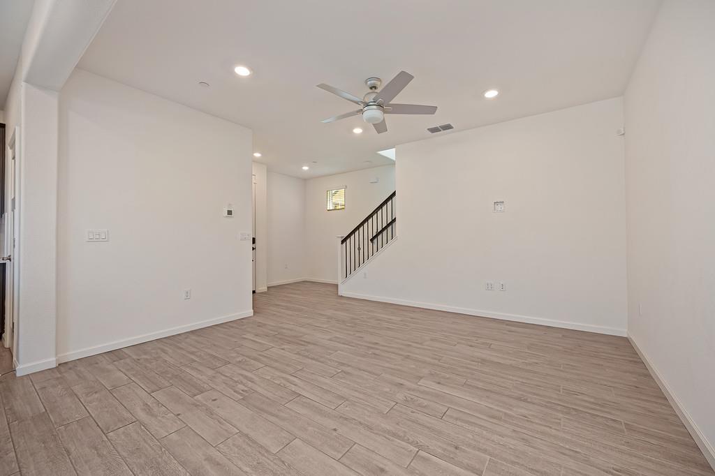 3013 Mohawk Way