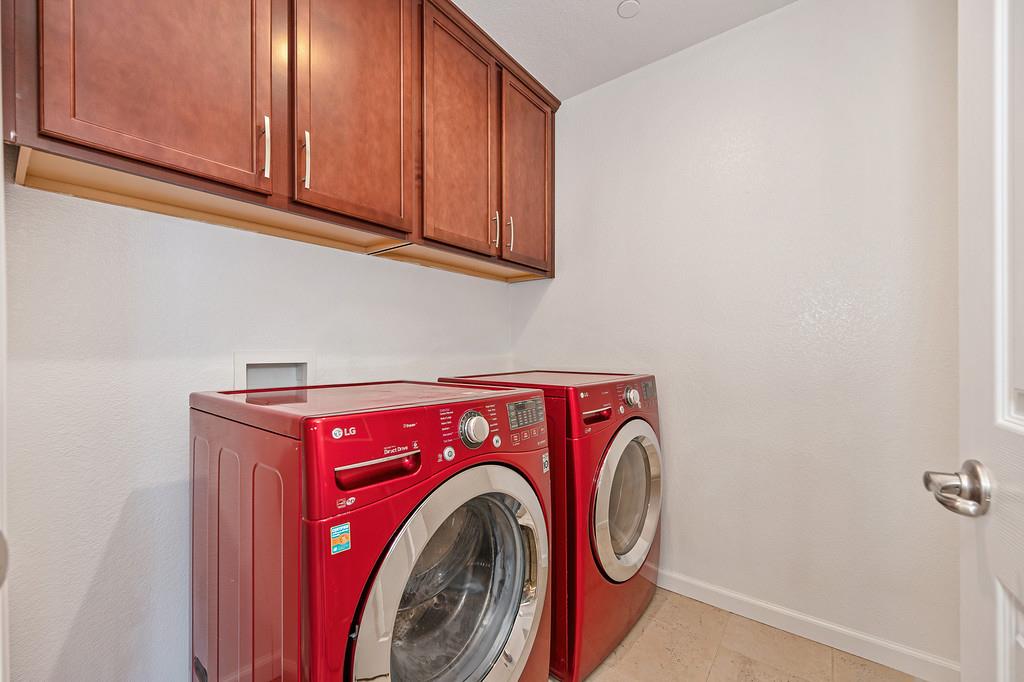 6130 Mehrten Circle