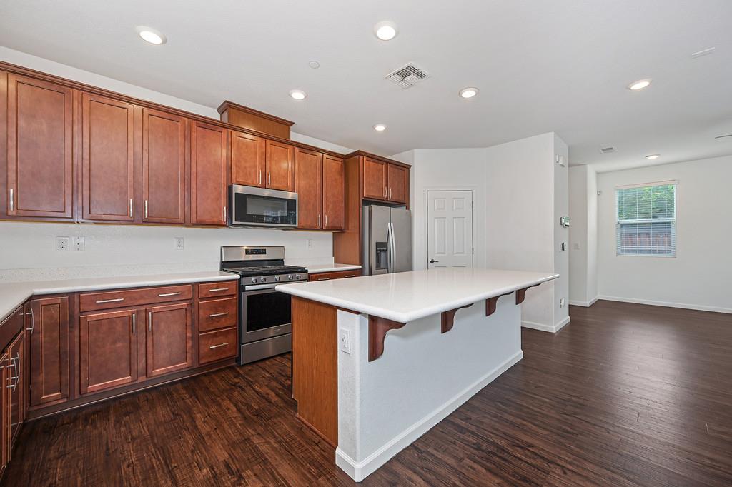 6130 Mehrten Circle