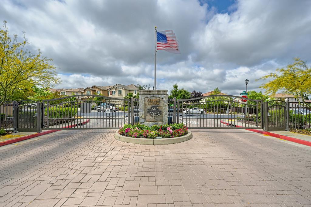 6130 Mehrten Circle