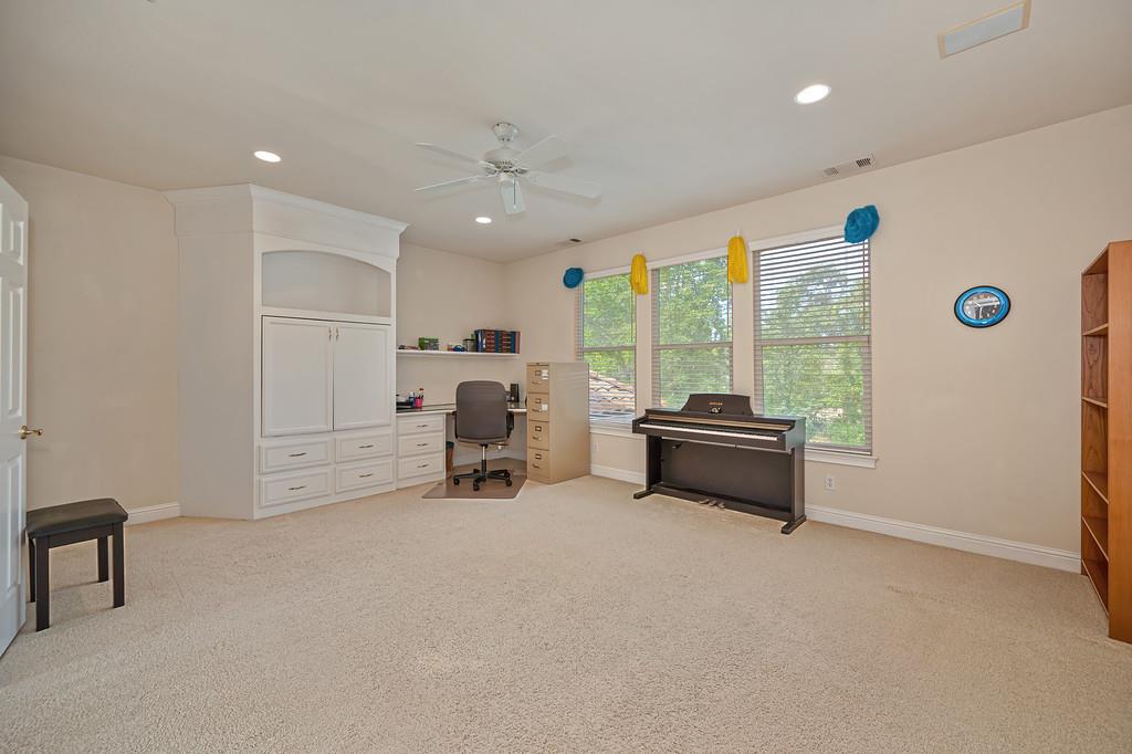3071 Ashridge Way