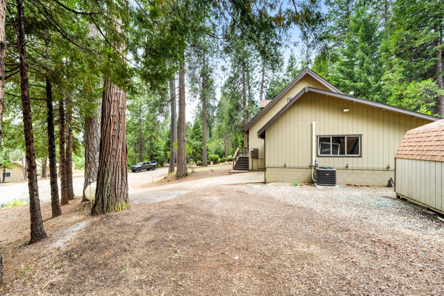 26495 Butterfield Court
