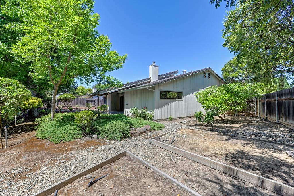 5928 Clay Basket Drive