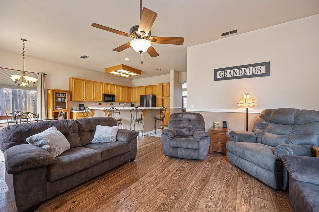 8311 Oakwood Hills Circle