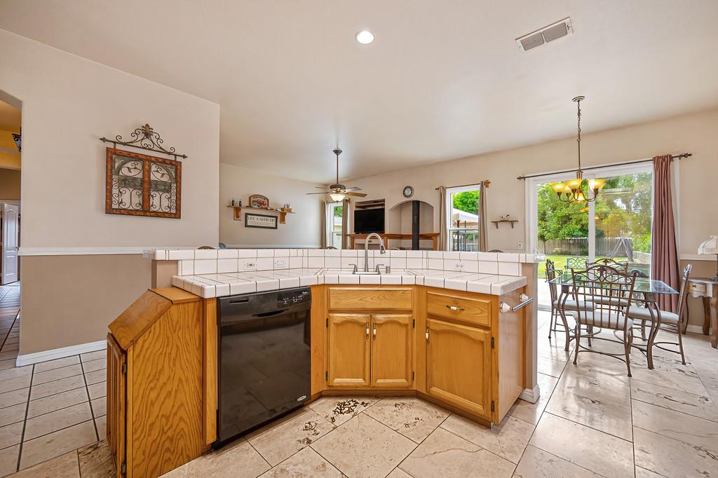 8311 Oakwood Hills Circle
