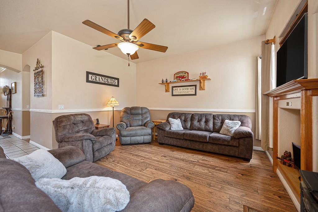 8311 Oakwood Hills Circle