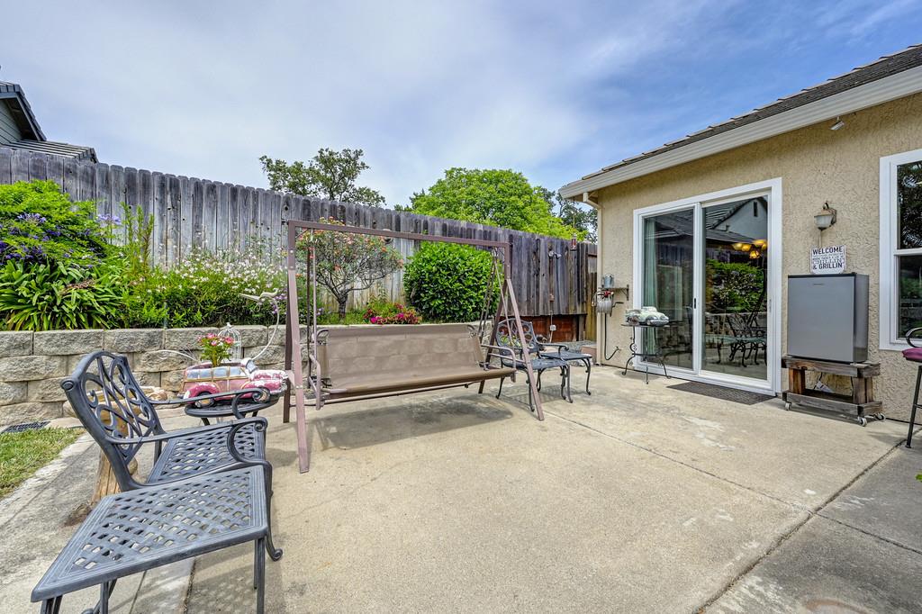 8311 Oakwood Hills Circle
