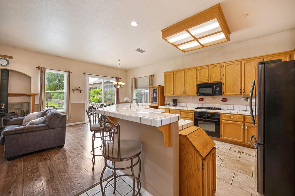 8311 Oakwood Hills Circle