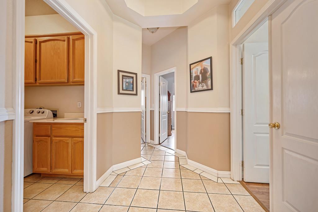 8311 Oakwood Hills Circle