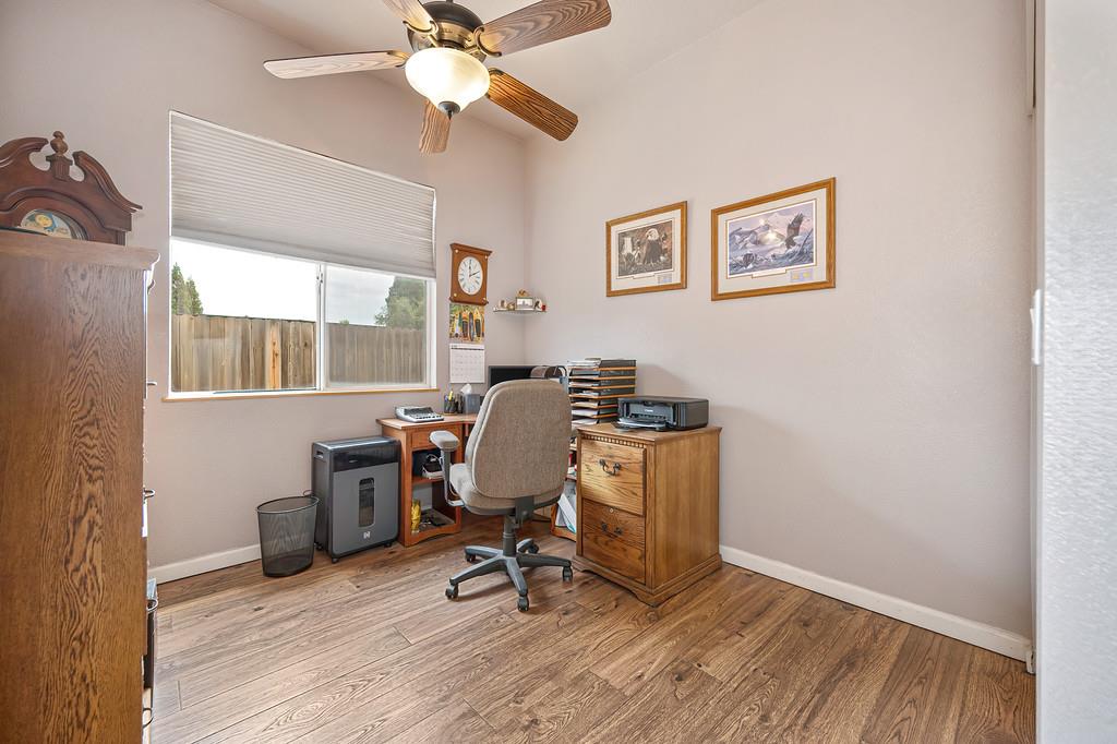 8311 Oakwood Hills Circle