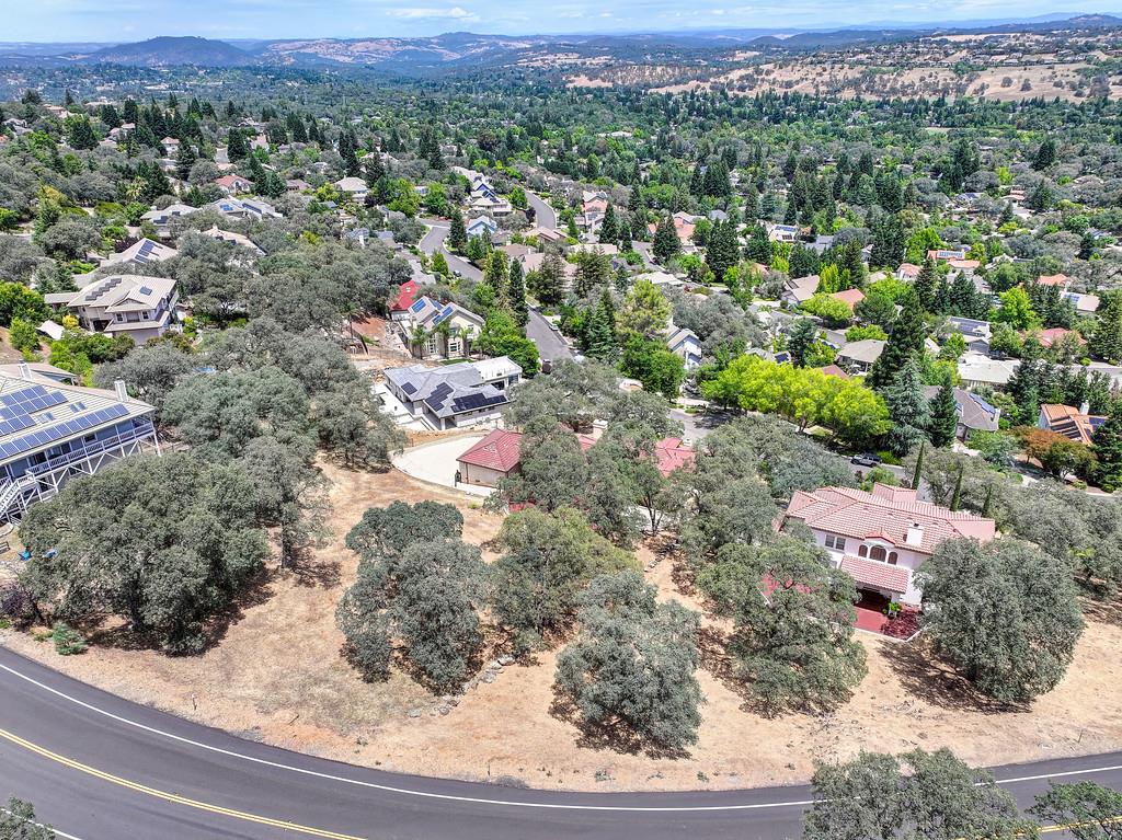 2072 Moonstone Circle