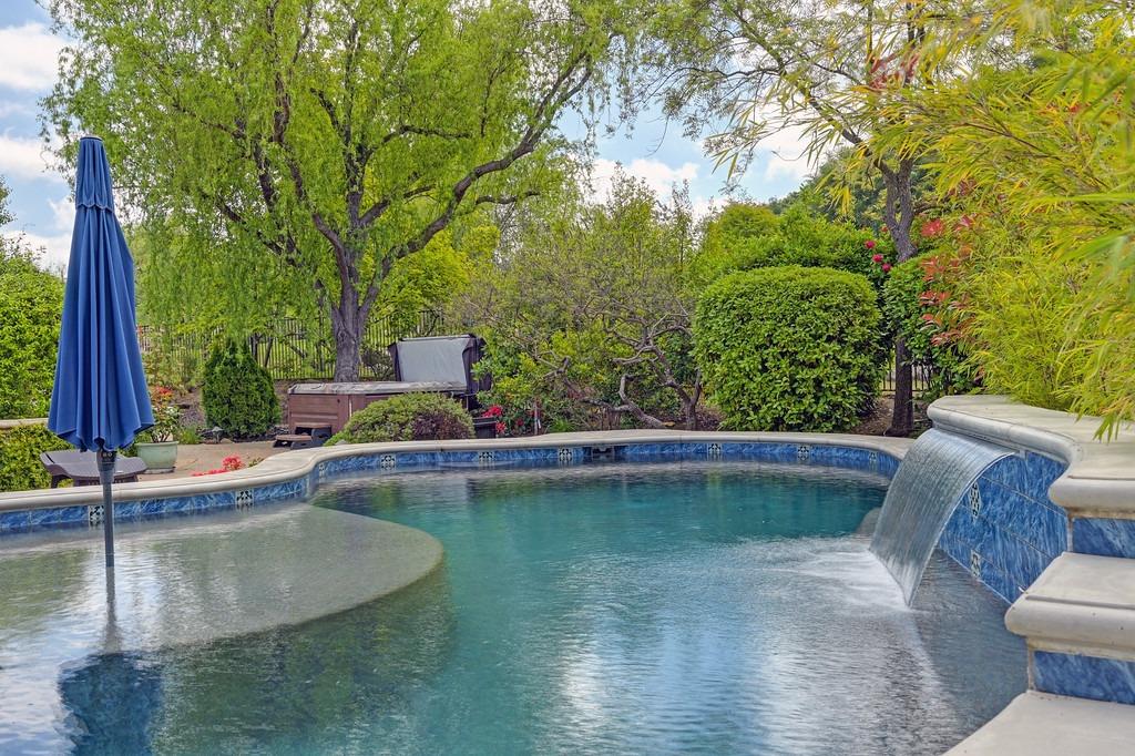 4232 Savoie Court