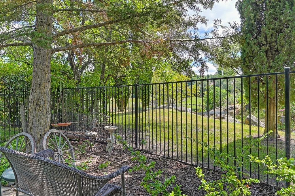 4232 Savoie Court