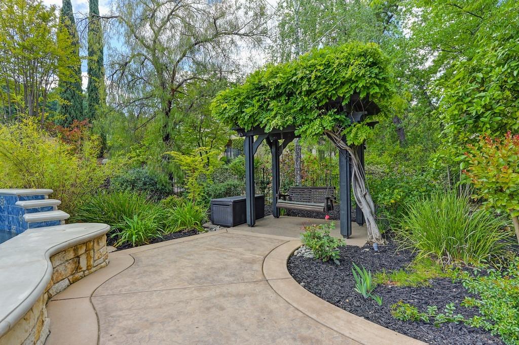 4232 Savoie Court