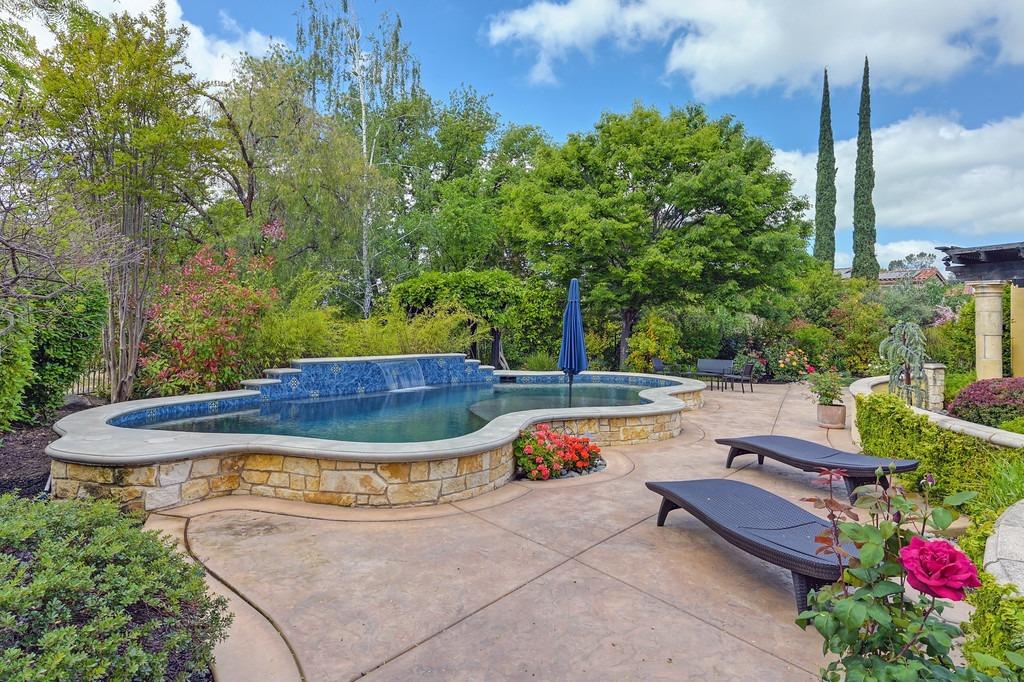 4232 Savoie Court