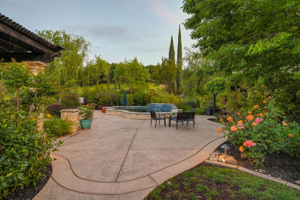 4232 Savoie Court