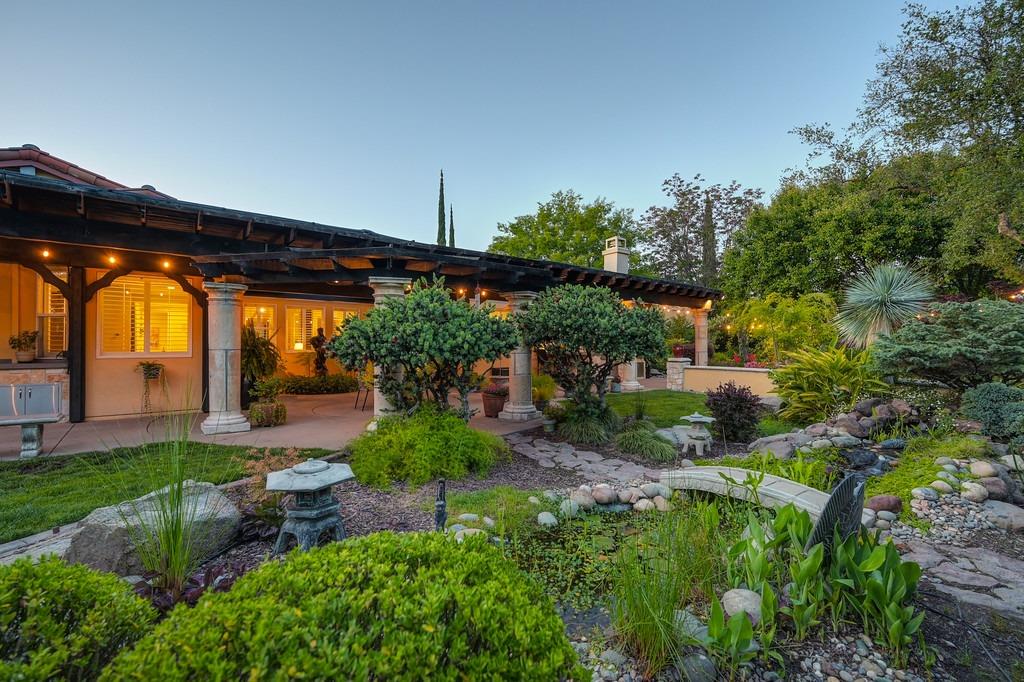 4232 Savoie Court