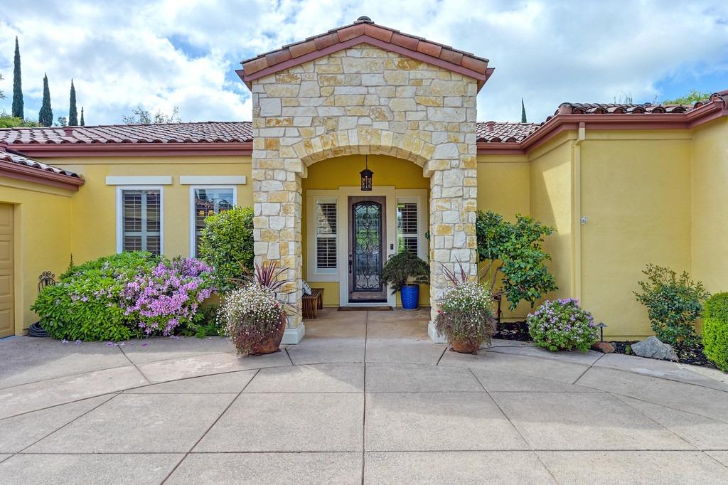4232 Savoie Court