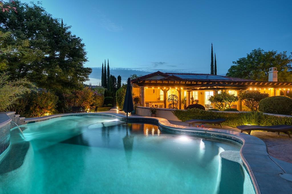 4232 Savoie Court