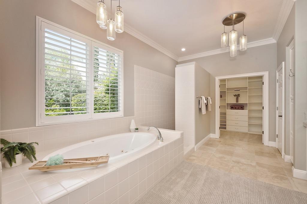 4232 Savoie Court