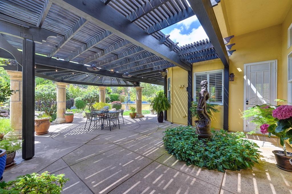 4232 Savoie Court