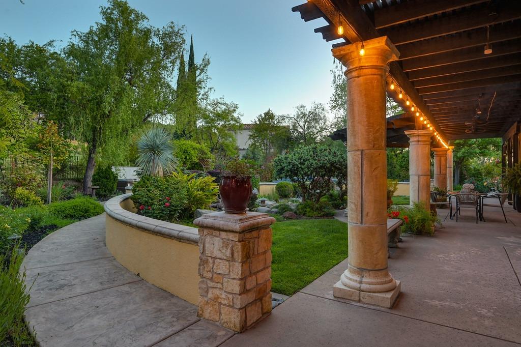 4232 Savoie Court