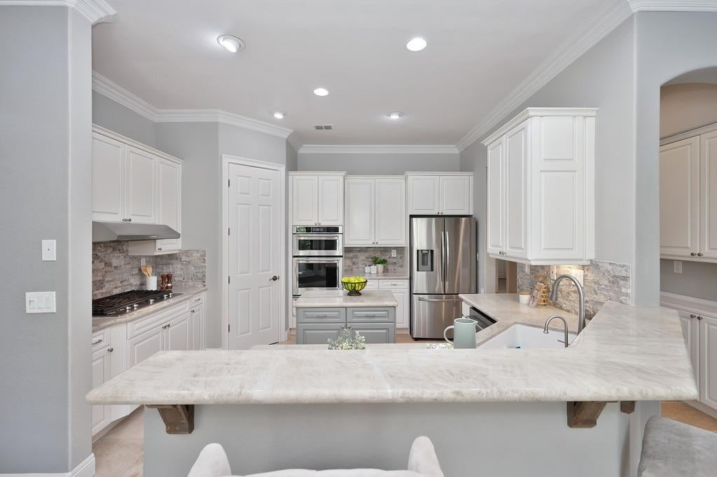 4232 Savoie Court