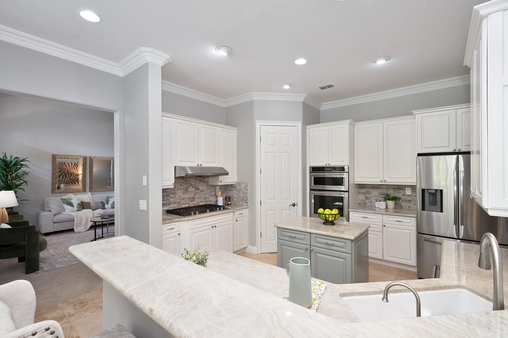4232 Savoie Court