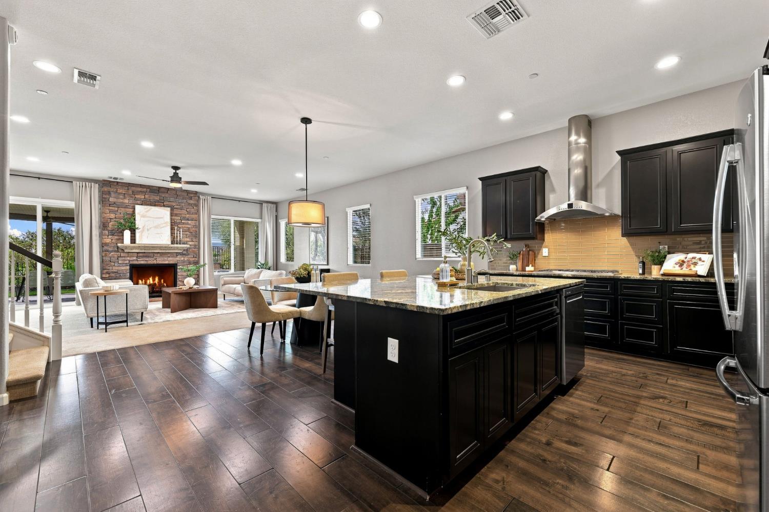 5087 Brentford Way