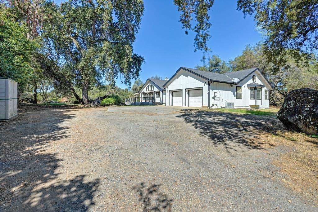 3000 Brennans Road