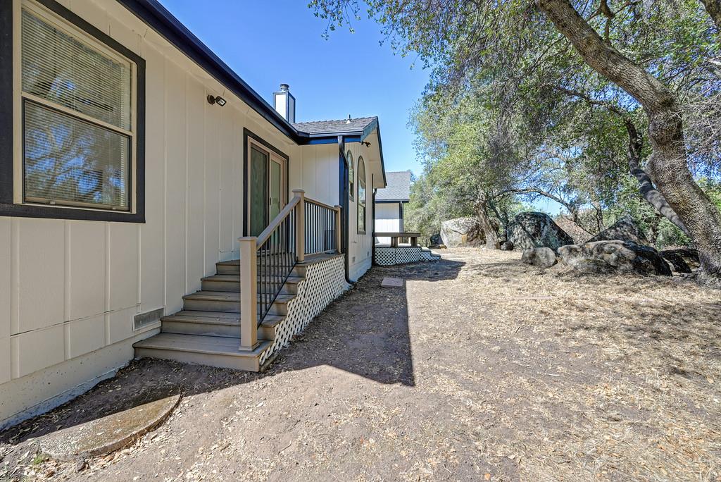 3000 Brennans Road