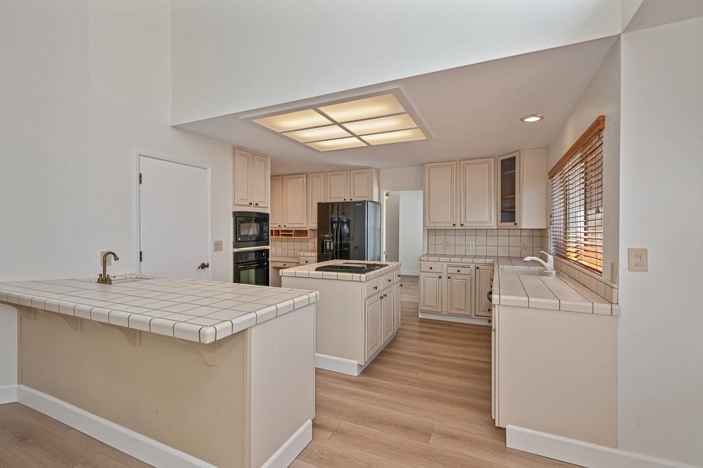 3000 Brennans Road