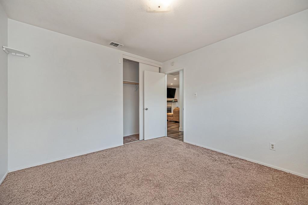 5924 Deary Way