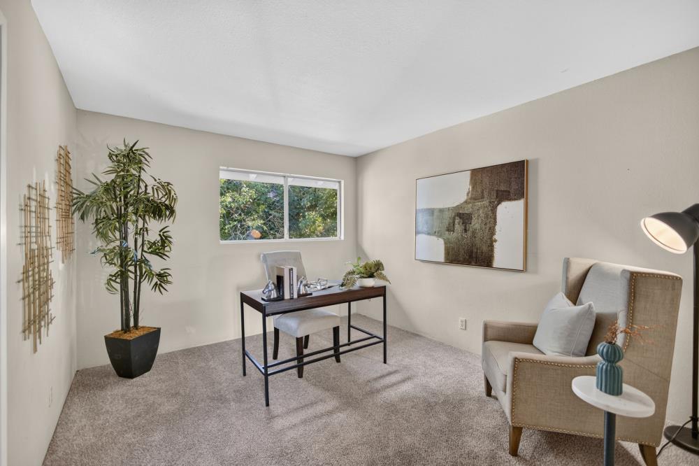 1501 Christopher Way