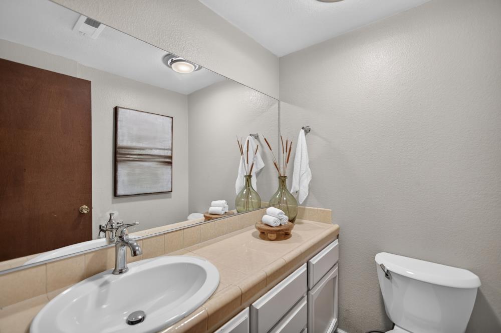 1501 Christopher Way