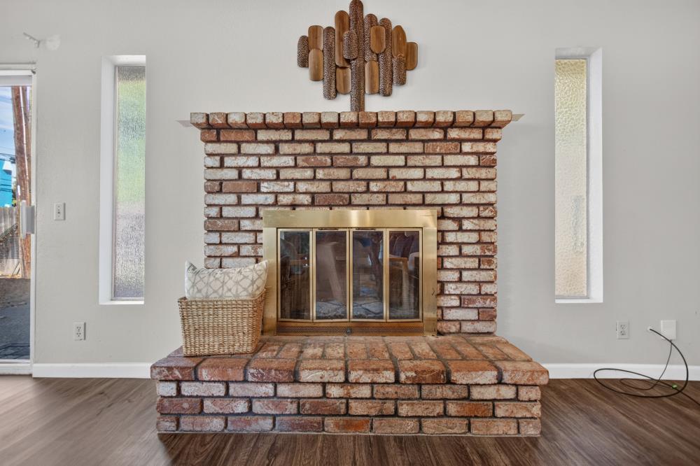1501 Christopher Way