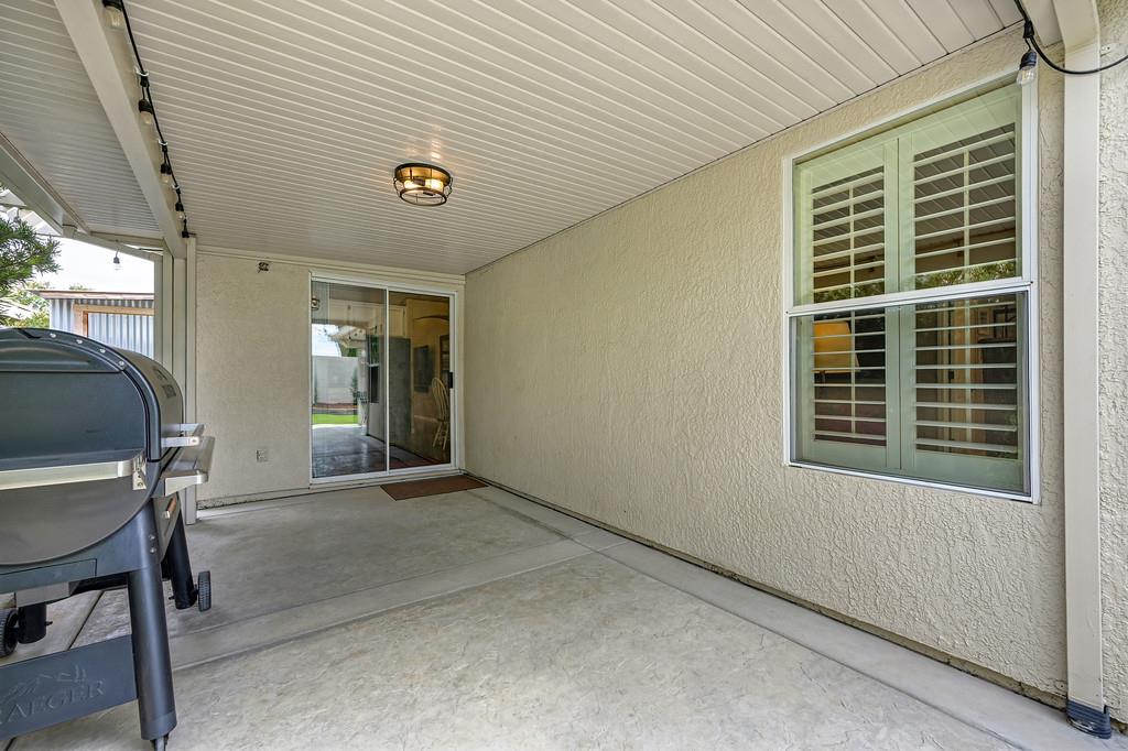 1208 Arbor Drive