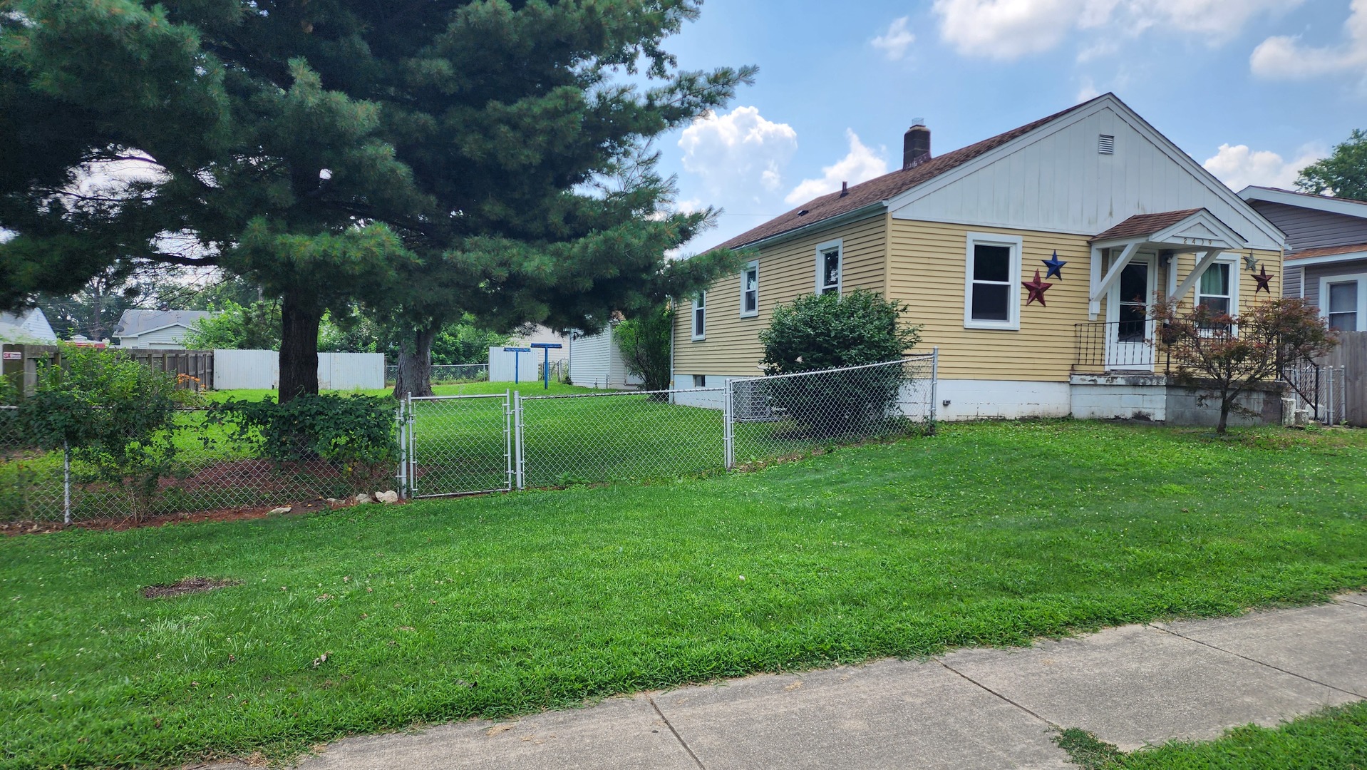 2409 E Main Street